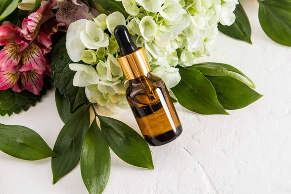 Guide soins corps et visage pour bébé et maman